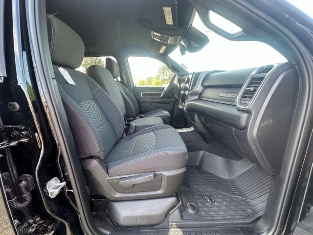 2025 Ram 2500 Big Horn photo 28