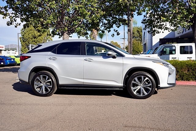 Used 2017 White Lexus 350 image 6