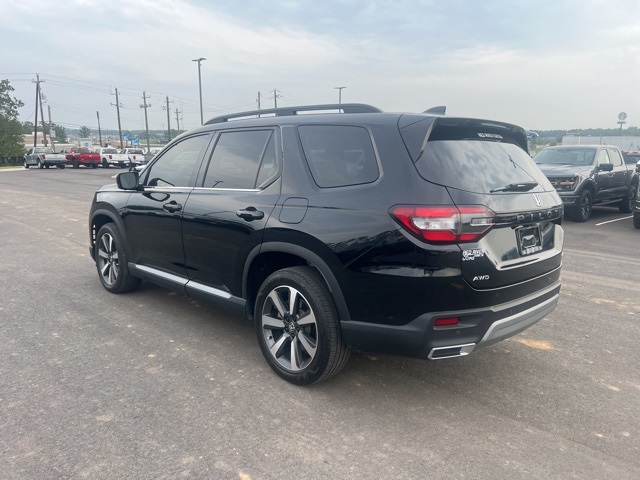 2024 Honda Pilot Elite photo 2