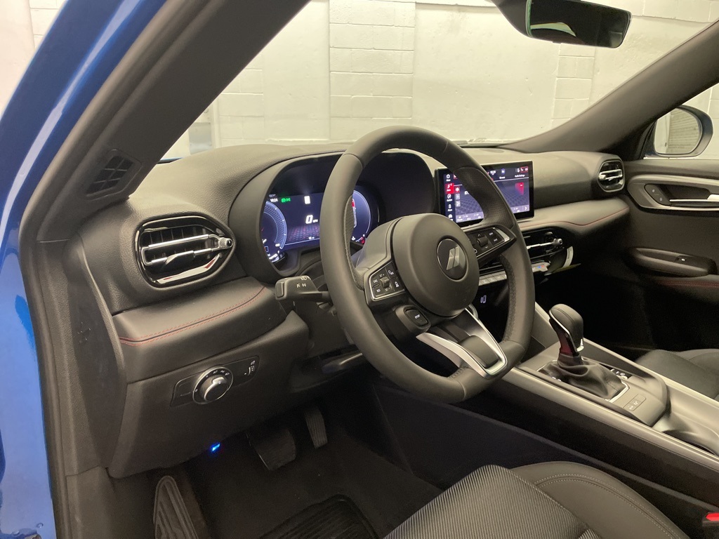 2025 Dodge Hornet GT photo 11