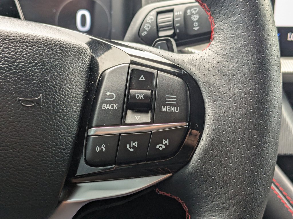2025 Ford Explorer ST photo 19