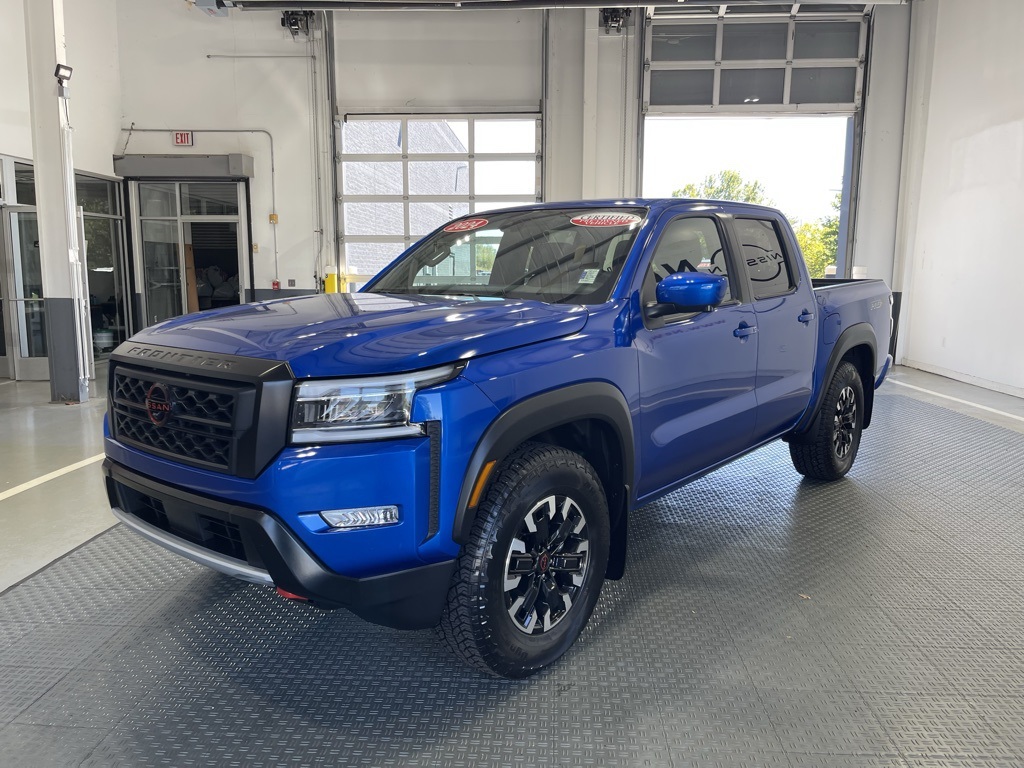 2024 Nissan Frontier PRO-X photo 2