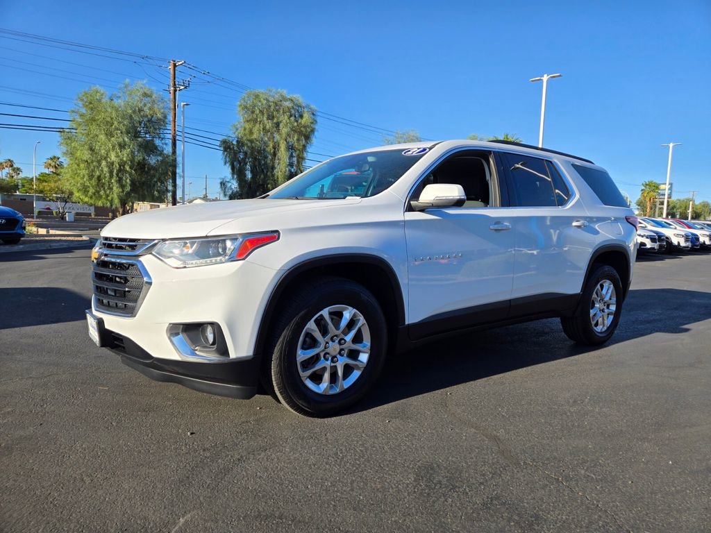 2021 Chevrolet Traverse Cloth photo 2