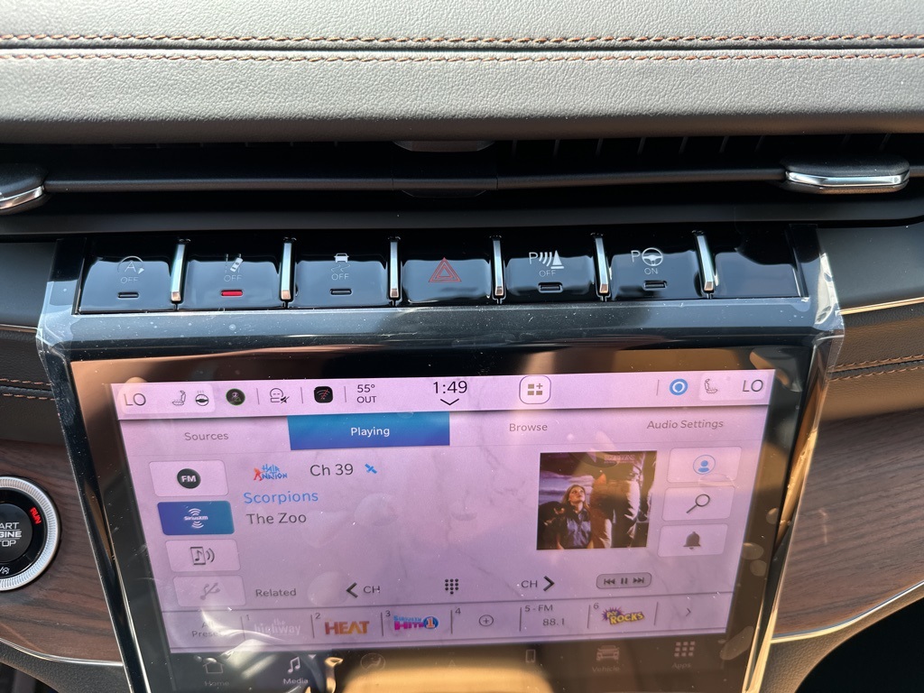 2025 Jeep Grand Cherokee L Summit photo 21