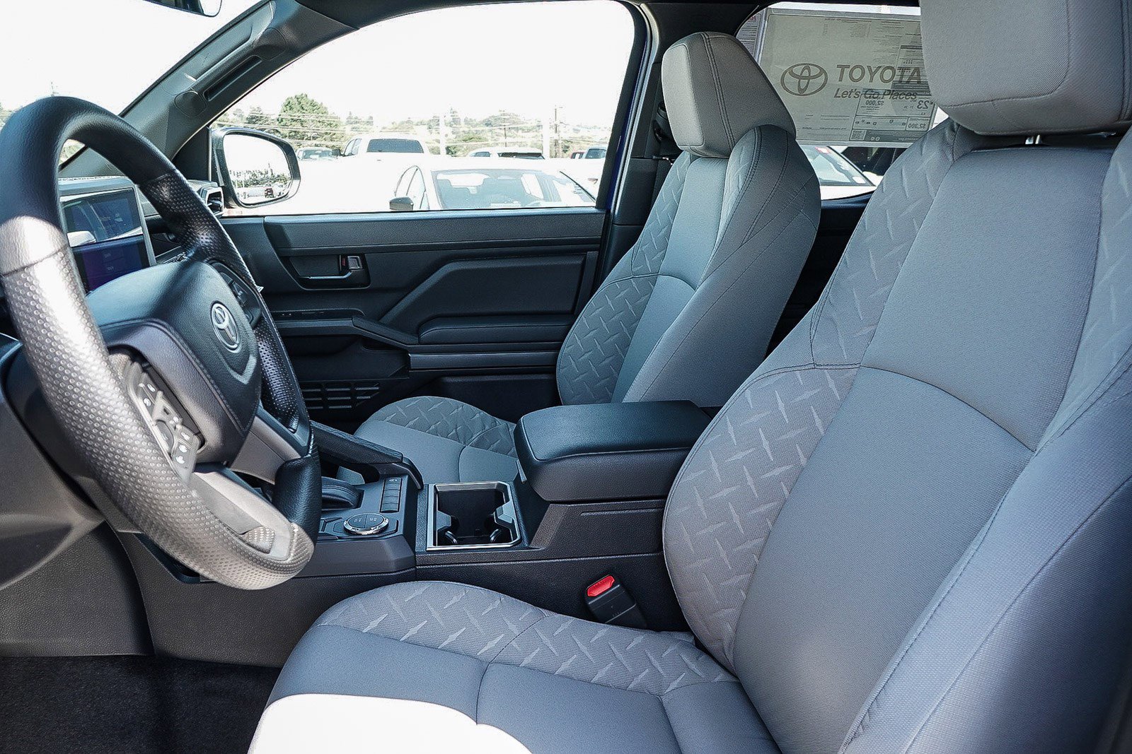 2025 Toyota Tacoma SR5 photo 23