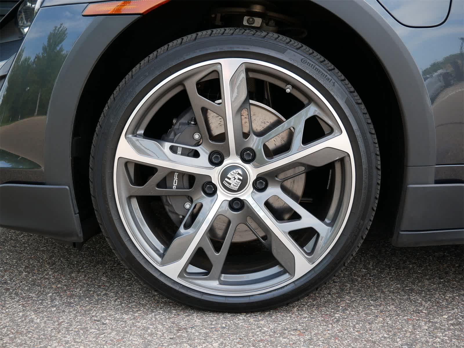 2021 Porsche Taycan 4 Cross Turismo photo 18