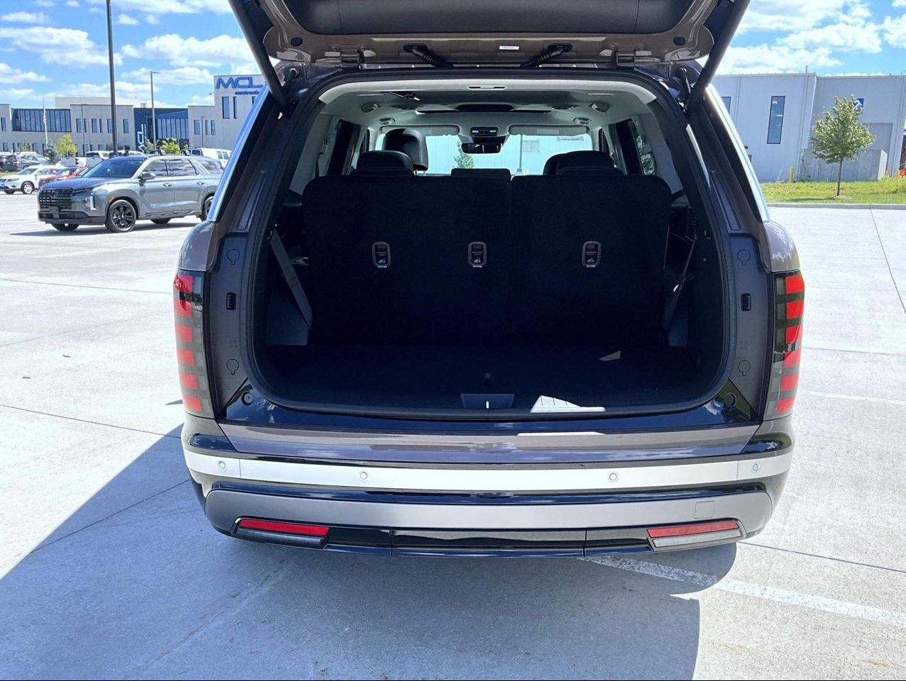 2026 Hyundai Palisade Limited photo 9