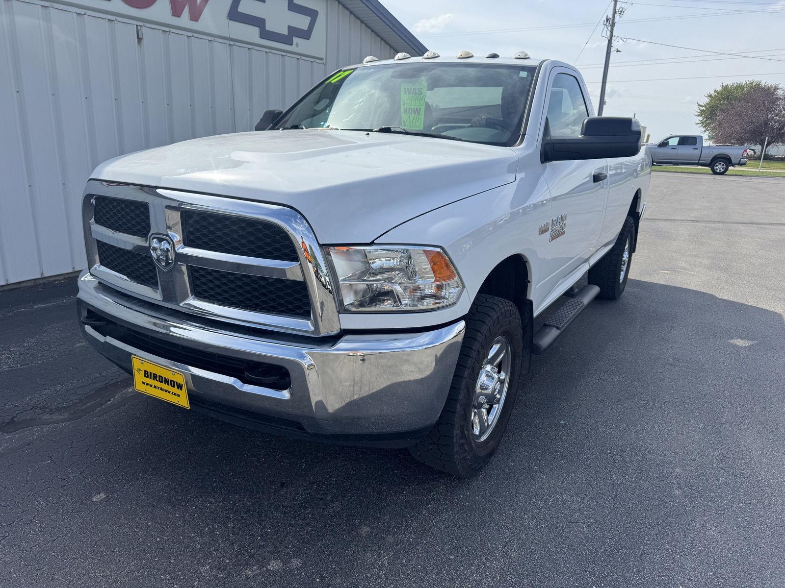 2017 Ram 2500 Tradesman photo 2