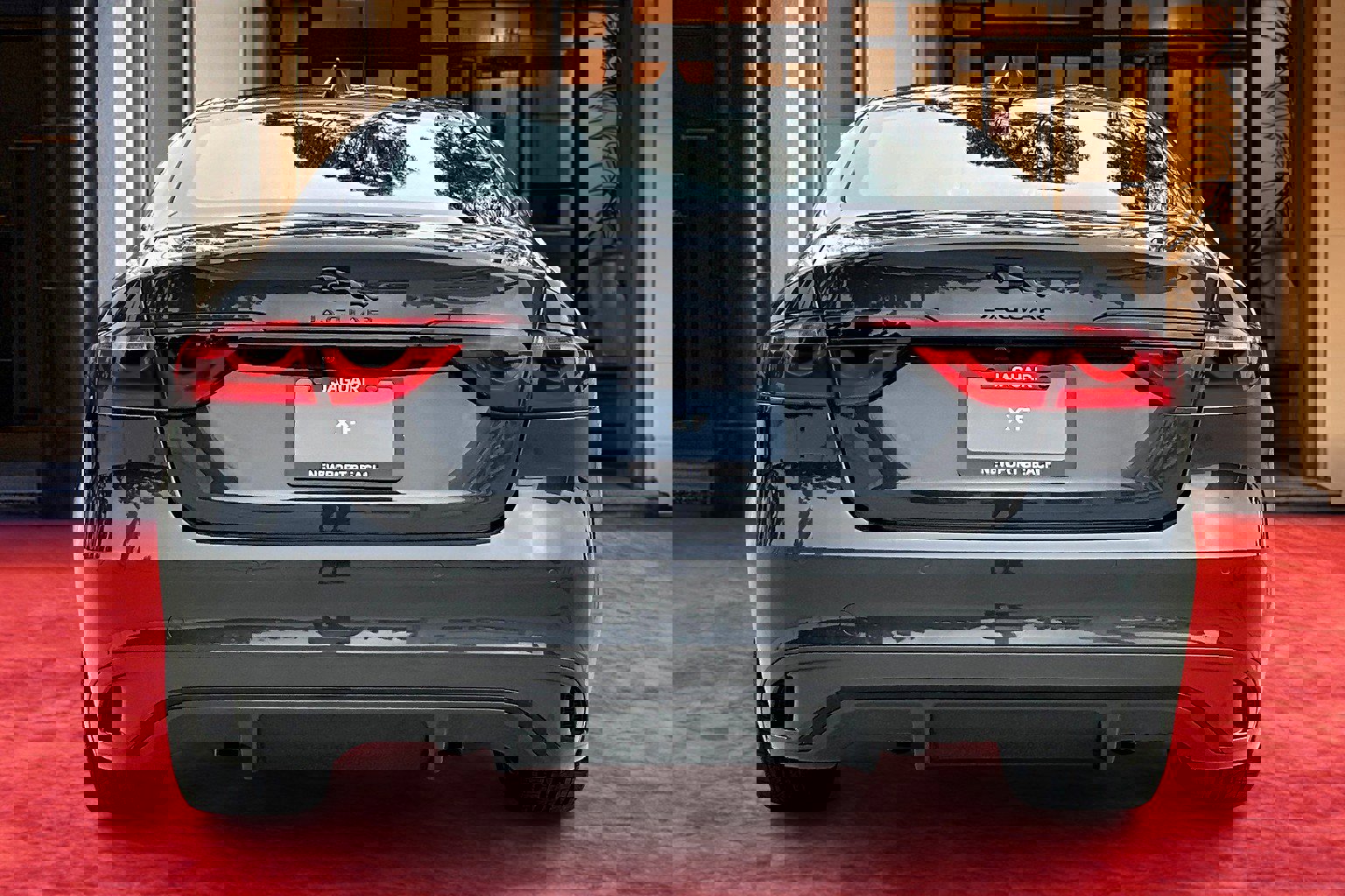 2024 Jaguar XF P300 R-Dynamic SE photo 3