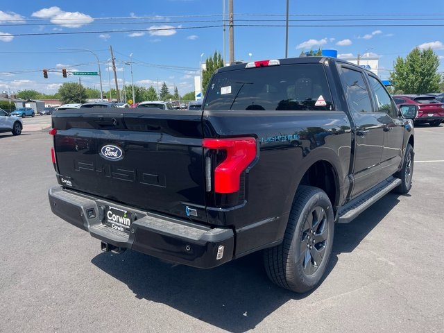 2025 Ford F-150 Lightning photo 15