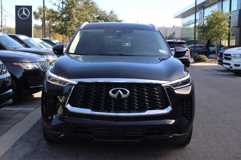 2025 Infiniti QX60 Luxe AWD photo 2