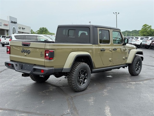 2025 Jeep Gladiator Willys photo 3