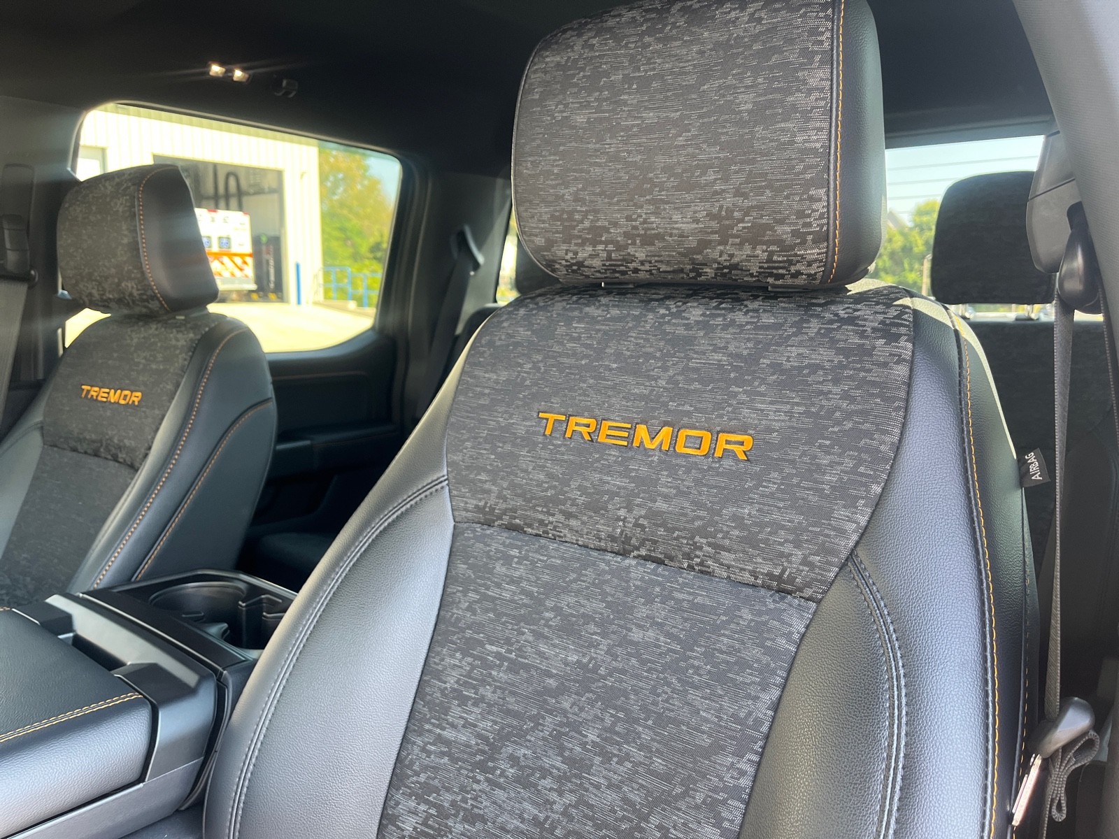 2025 Ford F-150 Tremor photo 19