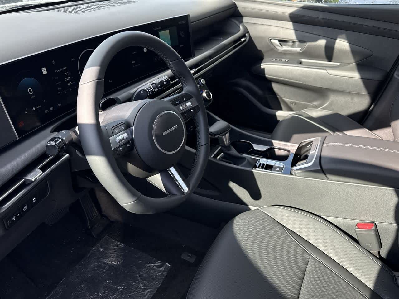 2025 Hyundai Tucson SEL Convenience photo 12