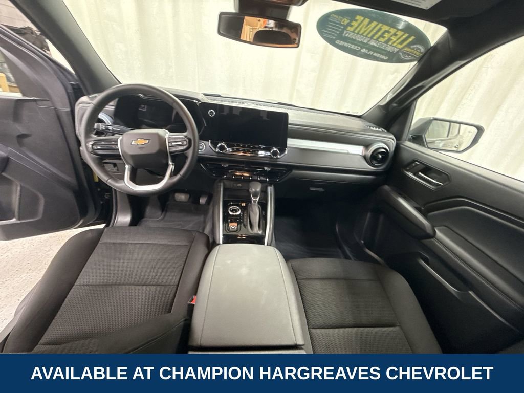 2023 Chevrolet Colorado LT photo 15
