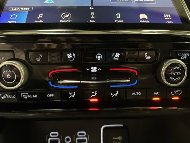 2022 Jeep Grand Cherokee Overland photo 4