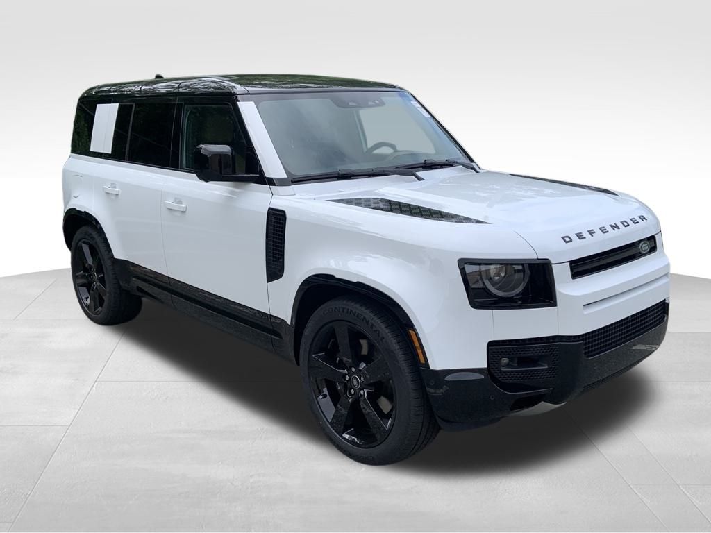 2025 Land Rover Defender 110 V8 photo 3