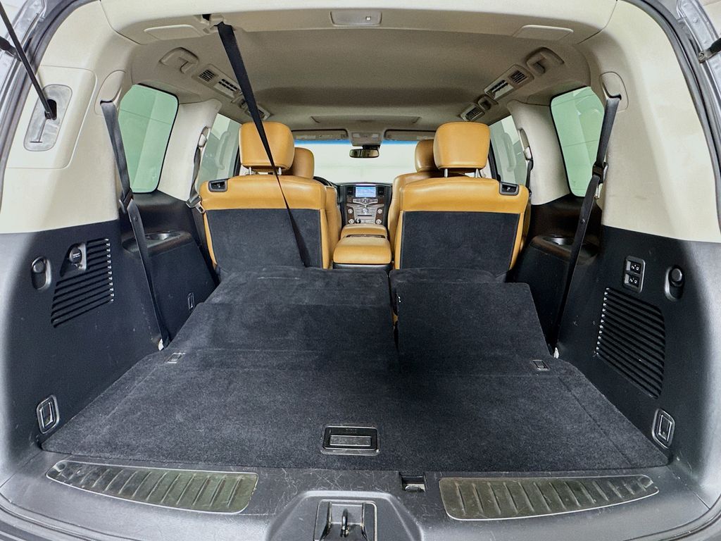 2017 Infiniti QX80 photo 29