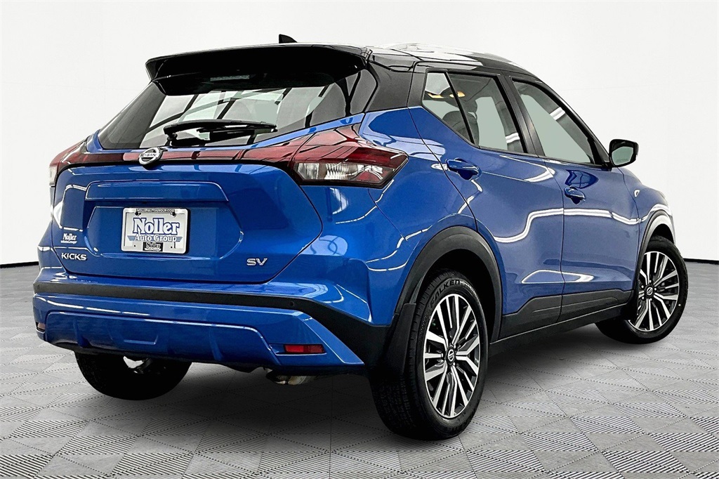 Used 2021 Nissan Kicks SV with VIN 3N1CP5CV5ML497247 for sale in Kansas City