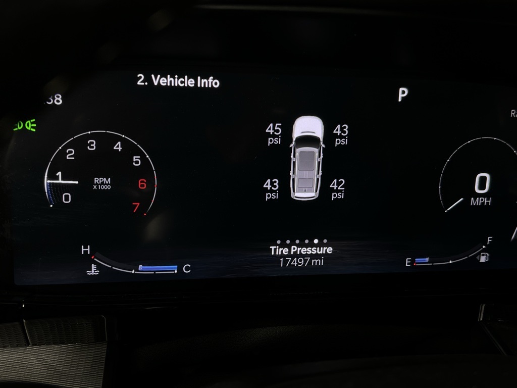 2023 Jeep Grand Wagoneer II photo 14