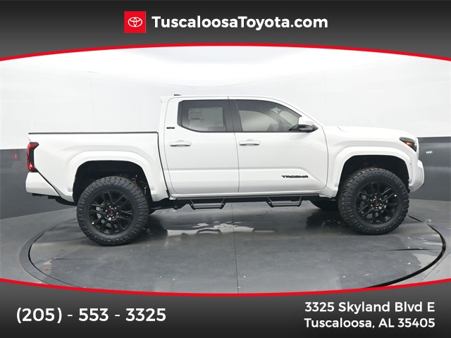 2025 Toyota Tacoma SR5's photo
