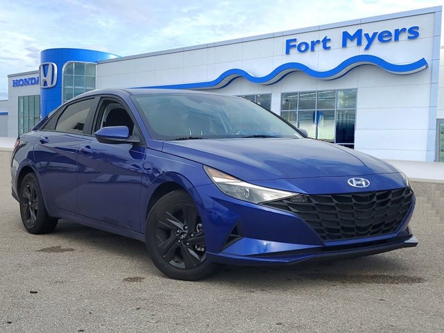 Pre-Owned 2023 Hyundai Elantra SEL 4D Sedan in Fort Myers #S144036A ...