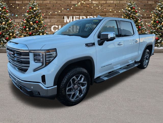 2026 GMC Sierra 1500 SLT's photo