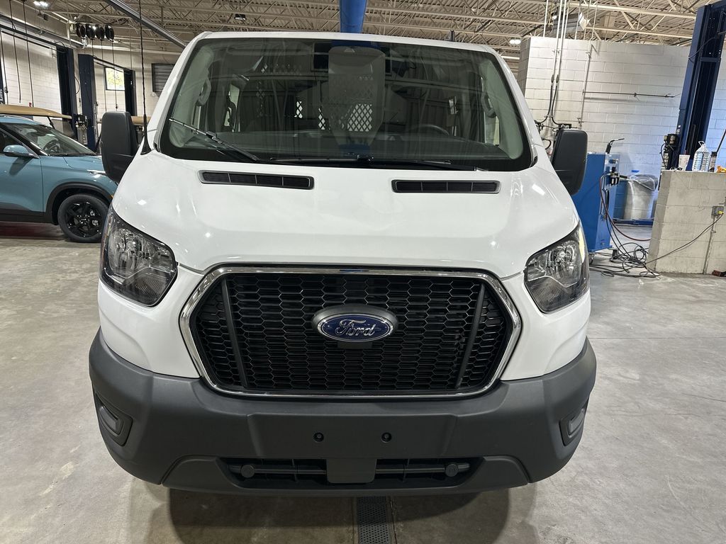 2024 Ford Transit photo 3