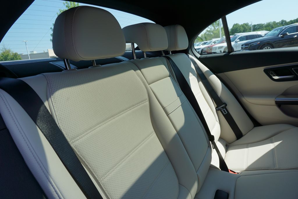 2025 Mercedes Benz C 300 photo 52