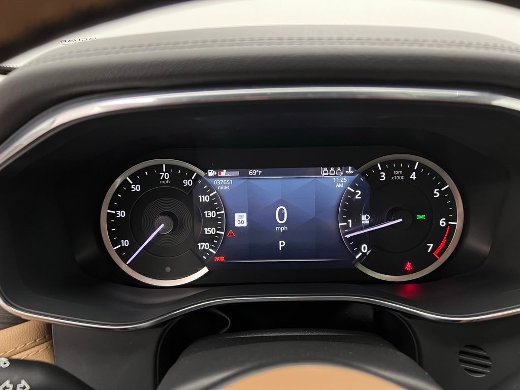 2022 Jaguar F-PACE P250 S photo 32