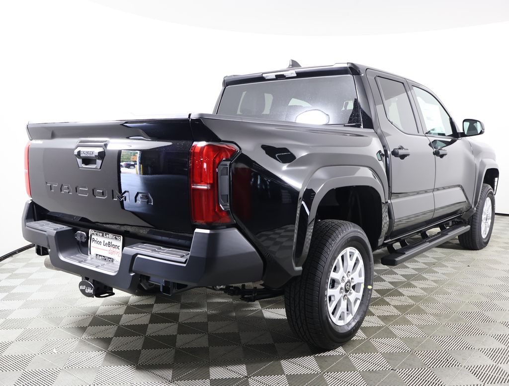 2025 Toyota Tacoma SR Double Cab photo 5