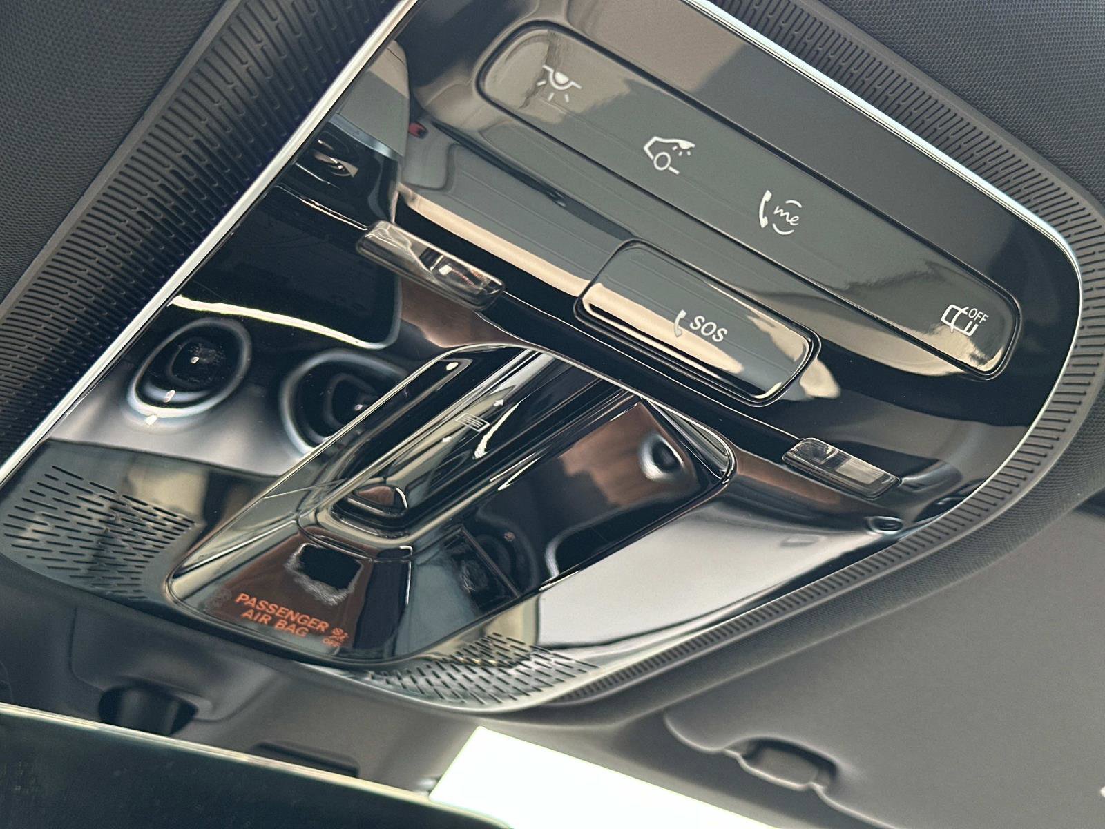 2024 Mercedes Benz GLC 300 4MATIC photo 29