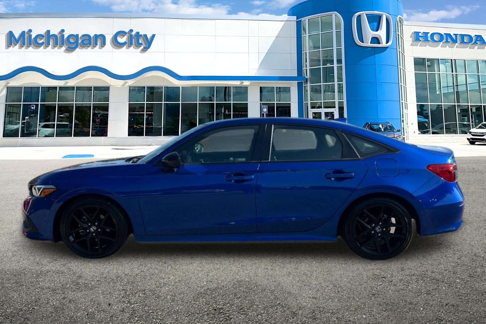 2022 Honda Civic Sport photo 2