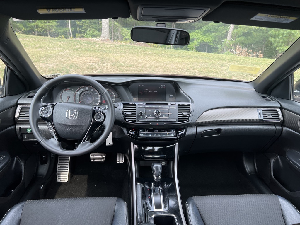 2017 Honda Accord Sport photo 20