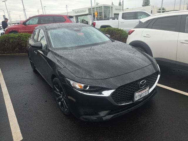 2025 Mazda Mazda3 Select Sport's photo