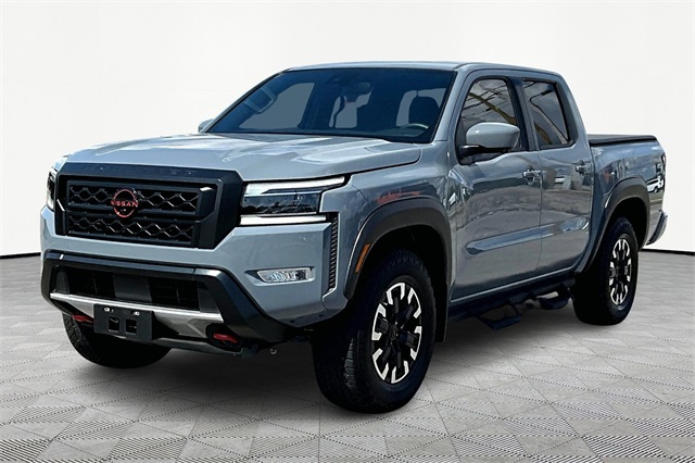 2024 Nissan Frontier PRO-4X photo 3