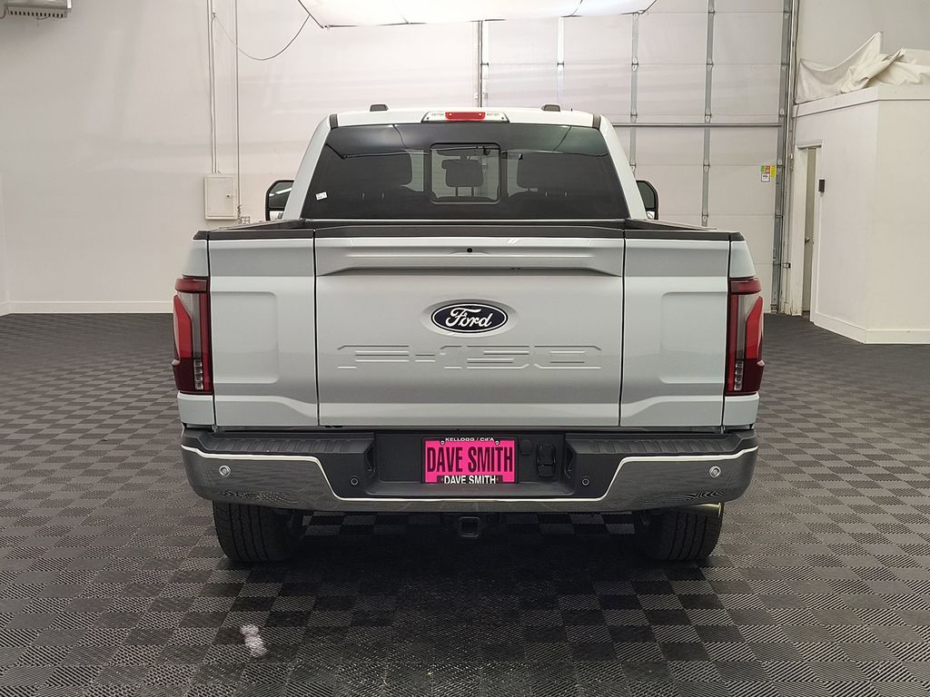2025 Ford F-150 Lariat photo 9