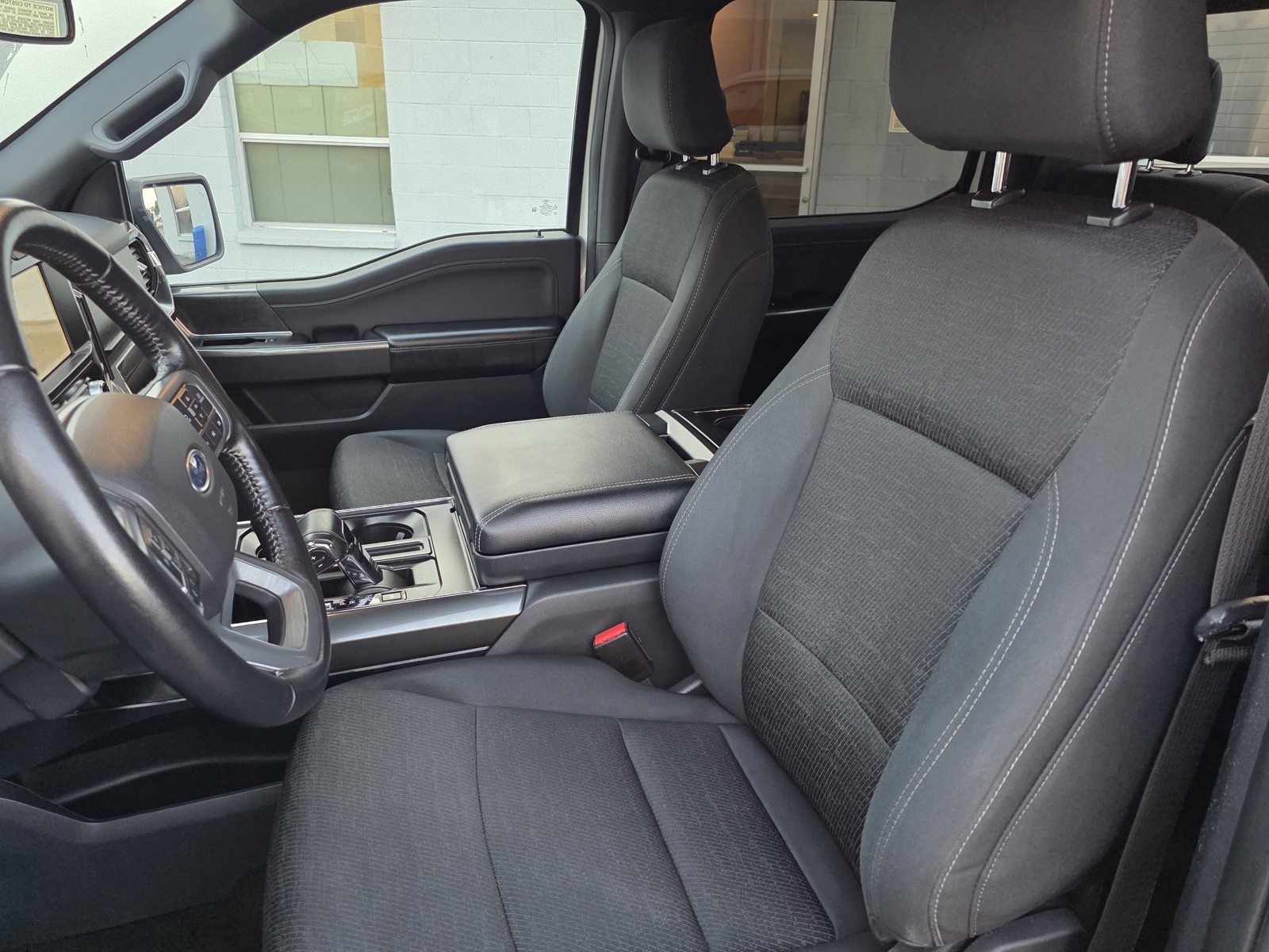 2022 Ford F-150 XLT photo 25