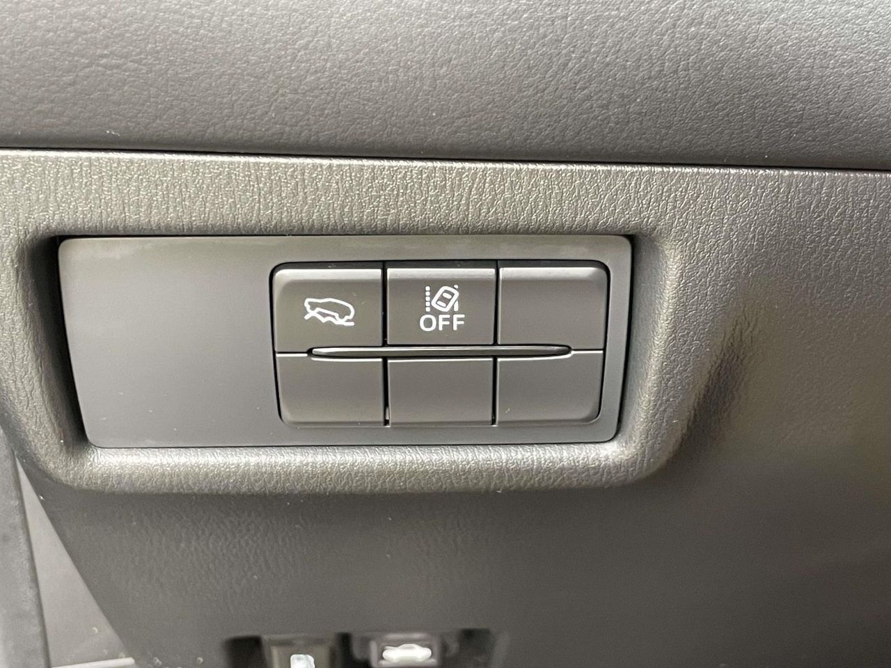2021 Mazda CX-5 Touring photo 17