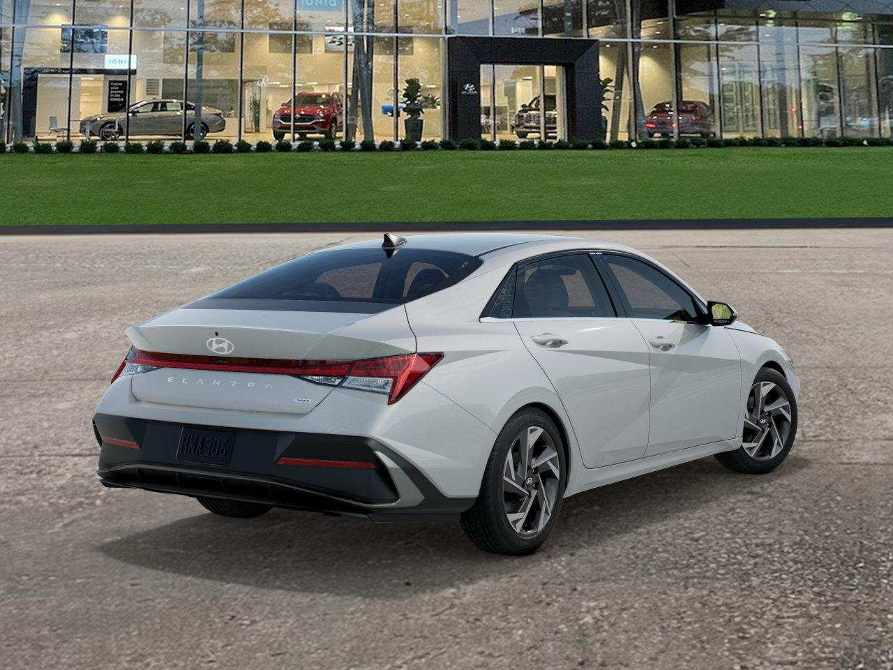 2025 Hyundai Elantra Hybrid Limited photo 4