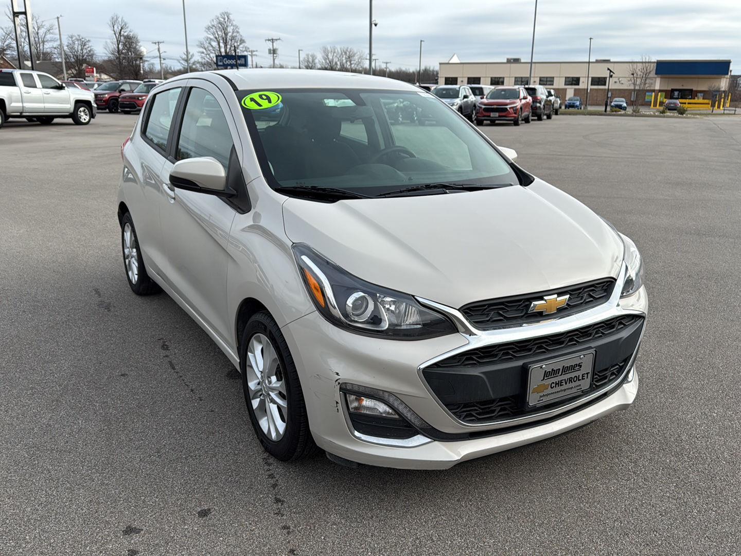 Used 2019 Chevrolet Spark 1LT with VIN KL8CD6SA9KC737394 for sale in Scottsburg, IN