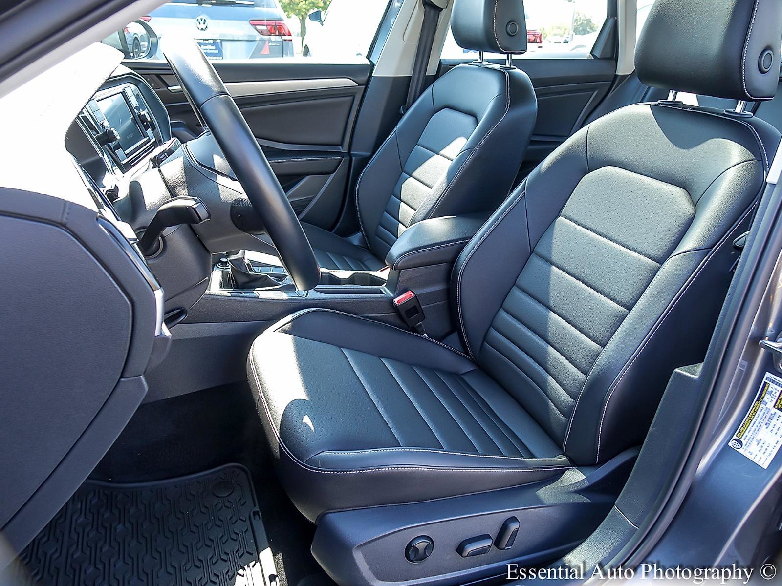 2022 VOLKSWAGEN JETTA - Image 9