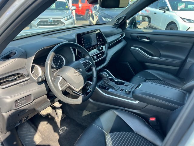 2022 Toyota Highlander XSE photo 4