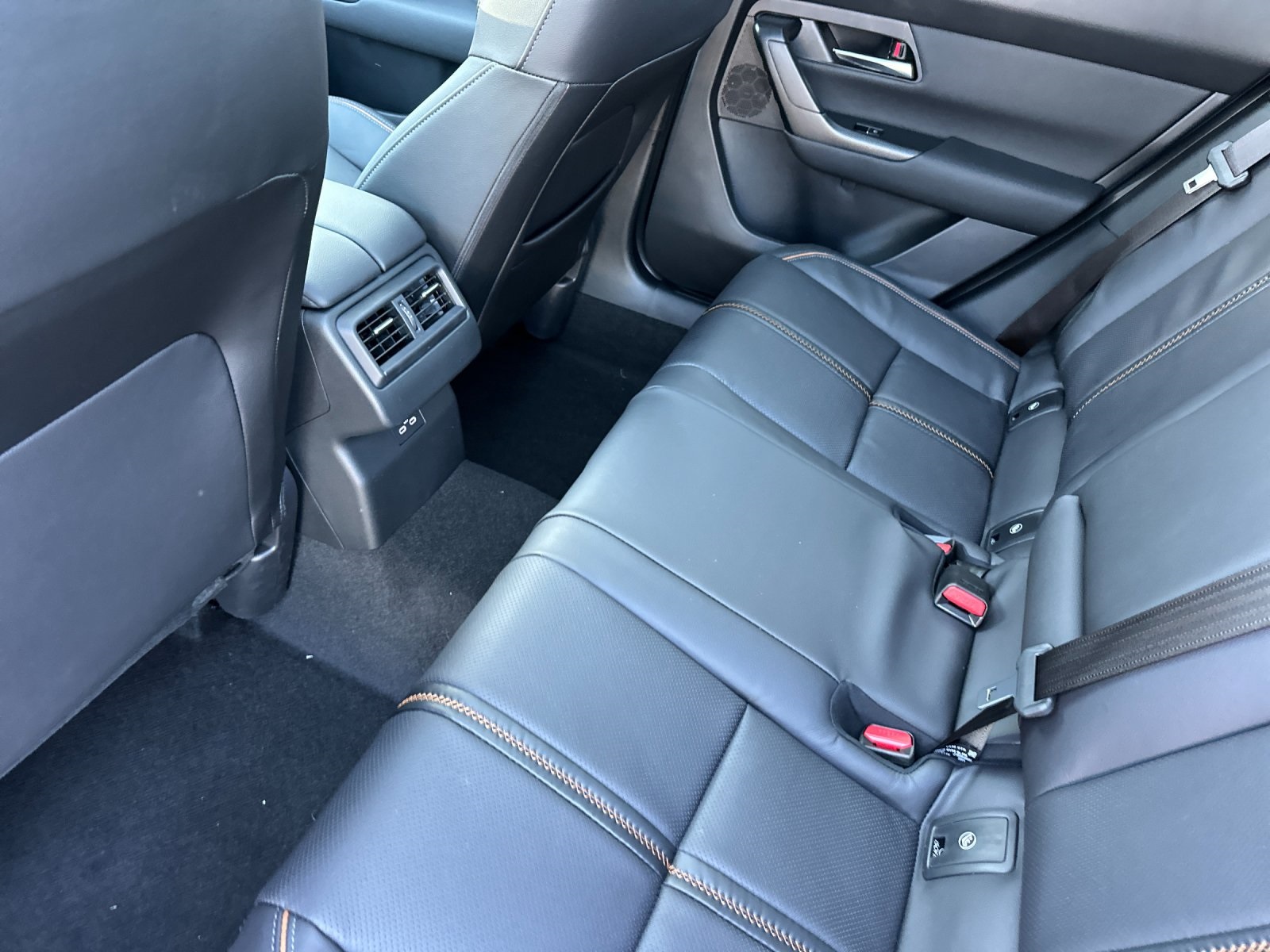 2025 Mazda CX-50 2.5 Premium Plus photo 11