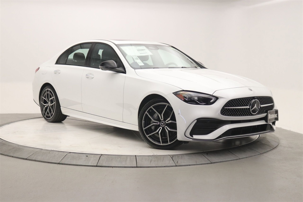 2025 Mercedes-Benz C-Class Sedan C 300's photo
