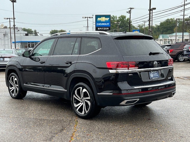 2023 Volkswagen Atlas SEL photo 7