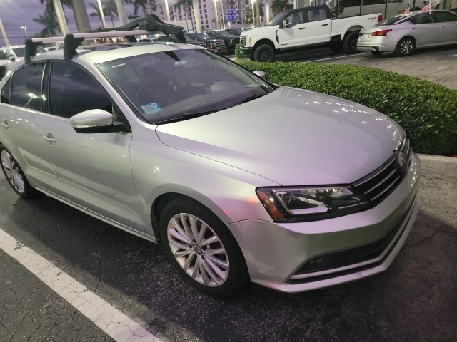 2016 Volkswagen Jetta SEL's photo