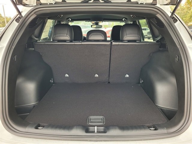 2026 Jeep Compass Latitude Altitude Special Edition photo 8
