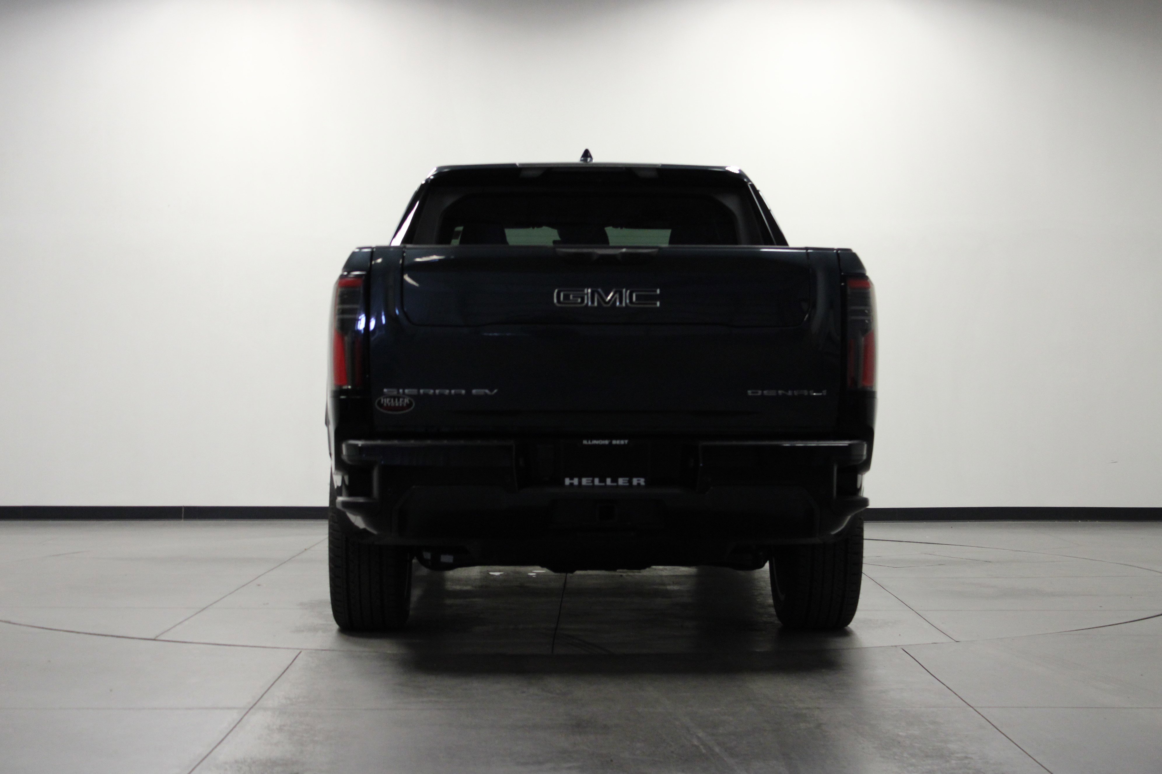 2025 Gmc Sierra EV Denali photo 4