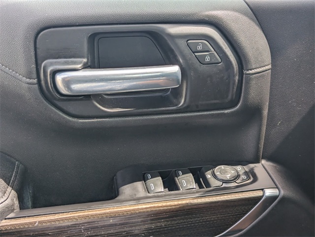 2021 Chevrolet Silverado 1500 LT photo 18
